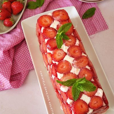 Cake tiramisu fraises et menthe 