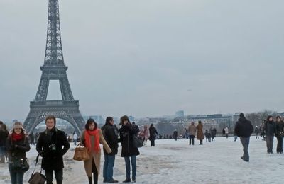 Neige sur Paris