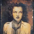 1938 - Portrait d'identité de Norma Jeane