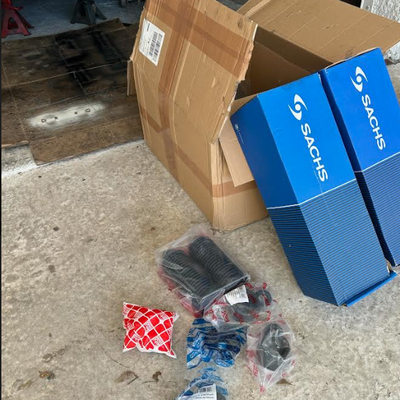 pose  de suspension neuve en   version confort HUILE