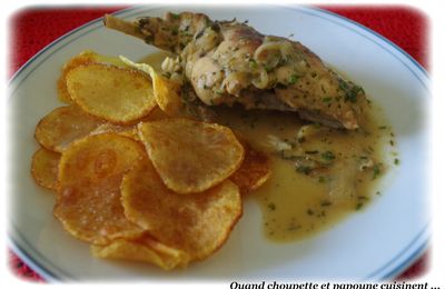 LAPIN AUX HERBES ET CHIPS DE POMMES DE TERRE MAISON
