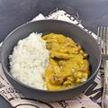 Aiguillettes de poulet au curry, à la mangue et aux noix de cajou