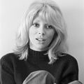 Mireille Darc