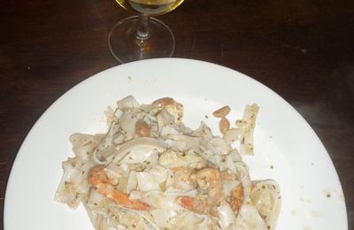 Le pad thaï de Lisanka pas vraiment thaï mais quand même super bon :-)