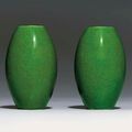 A pair of apple-green-glazed vases, 18th-19th century
