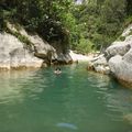 Baignade dans le Riu Llierca, en Catalogne