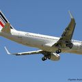 Aéroport: Toulouse-Blagnac(TLS-LFBO): Air France: Airbus A320-214(WL): F-HEPF: F-WWDX: MSN:5719. 1er A320 équipée de SHARKLETS.