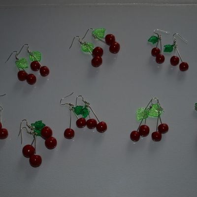 Boucles d'oreilles cerises...