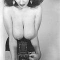 les vintages du samedi : " Ce que la photographie reproduit à l'infini n'a lieu qu'une fois". Roland Barthes