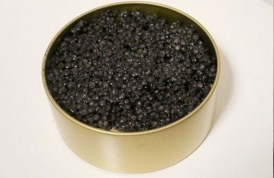 Écrasée de pomme terre au haddock et esturgeon fumé & vrai-faux caviar