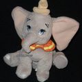 Doudou peluche éléphant Dumbo Nicotoy gris