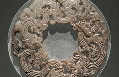 Jade Huan disc, Western Han dynasty, 2nd Century BCE