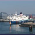 LE HAVRE vu du pont d'envol du BPC MISTRAL