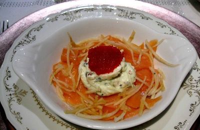 COUPE DE SAUMON FUME ET CREME DE CHEVRE