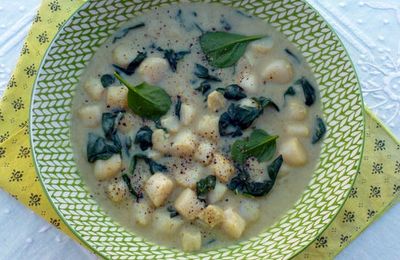 Curry vert de pétoncles au lait de coco 