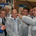 visite du premier ministre François Fillon à l'Acome près de Mortain (50)