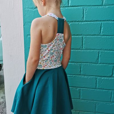 Clara: deux robes Solis pour Iris (Sofilantjes patterns)