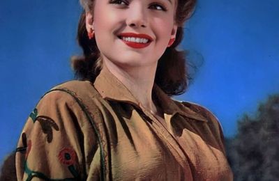 ANNE BAXTER