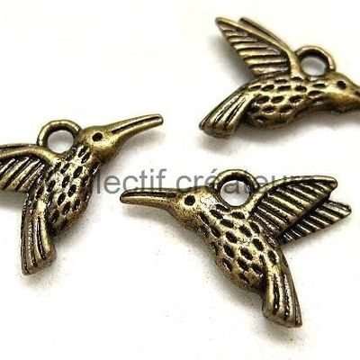 Pendentif charm colibri