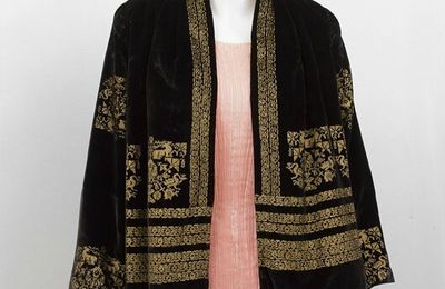 Fortuny stenciled velvet jacket, 1930s