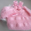 tricot laine bb, ensemble rose, bb fait main, cadeau de naissance