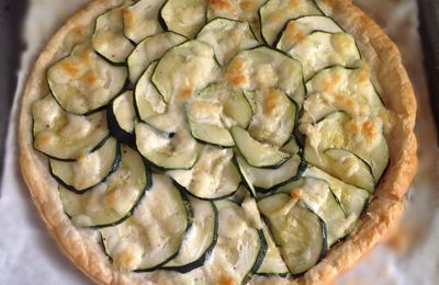 Tarte fine courgette et mozzarella 