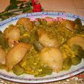 Tajine de poulet aux gombos et aux coings