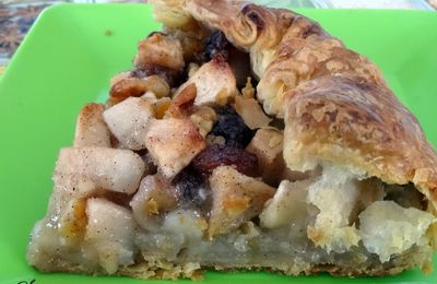 TARTE RUSTIQUE AUX FRUITS D'AUTOMNE ET AUX EPICES