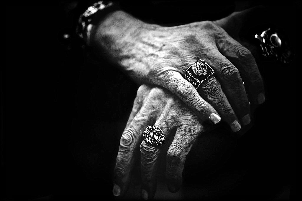 ANNE MARGUERITE MILLELIRI, TEMPS, EXISTENCE, EPREUVES, MEMOIRE, SILENCES, MANQUE