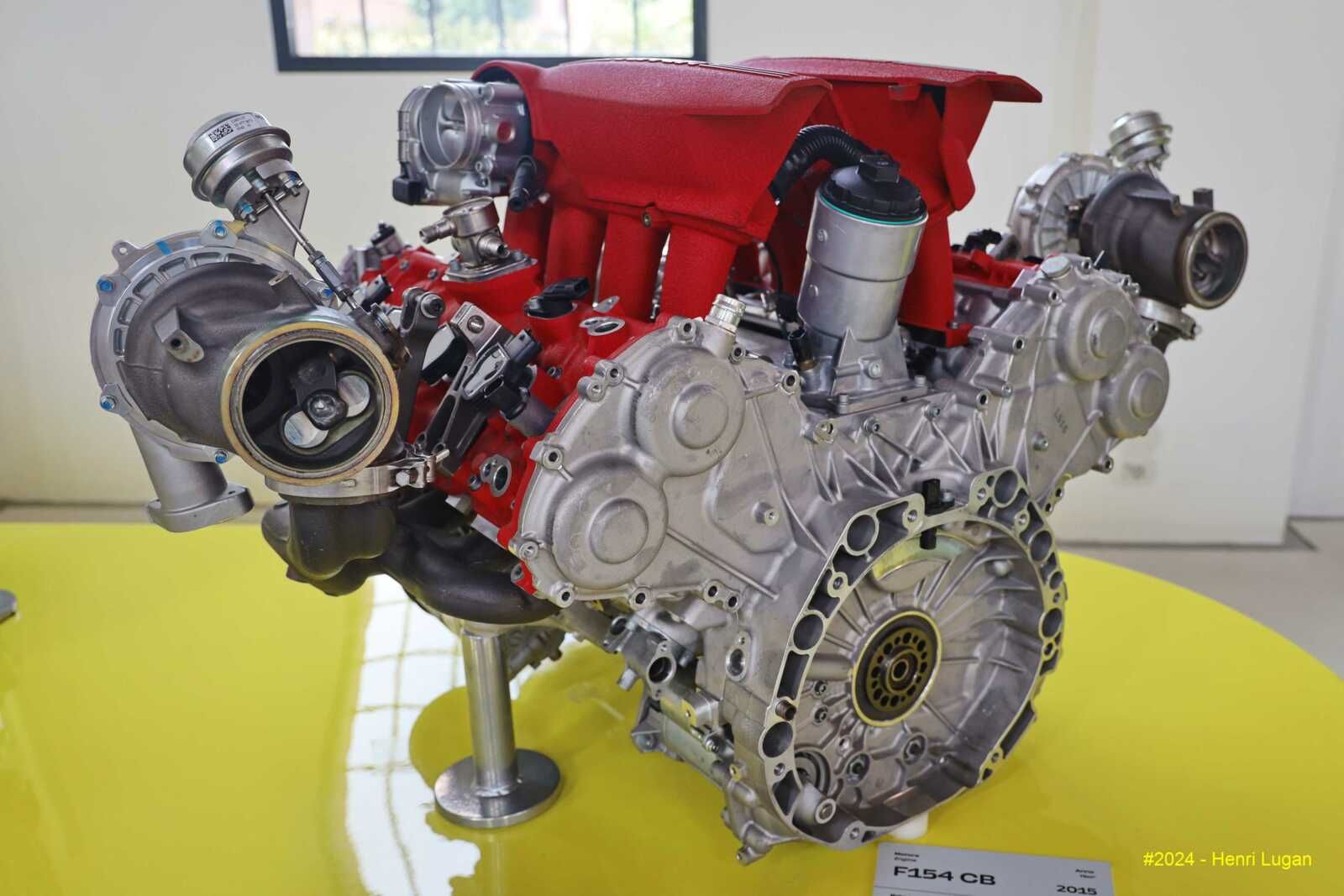 2015 - Moteur 488 GTB V8 3.9L_07 HL_GF