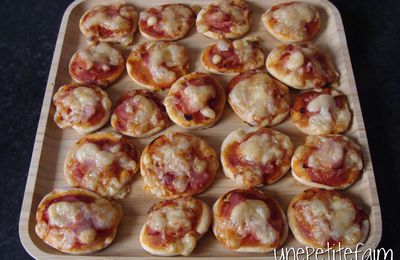 566 - Mini pizzas au jambon 