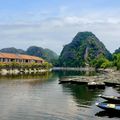 Baie d'Halong, terrestre, au Vietnam (Mars 2015)