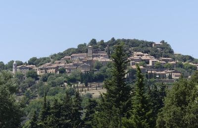 Var - Découverte des beaux villages de la Provence verte de Moissac-Bellevue et de Tourtour