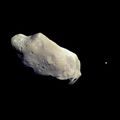 L'astéroïde "frôleur" de la Terre plus gros qu'on ne le pensait 