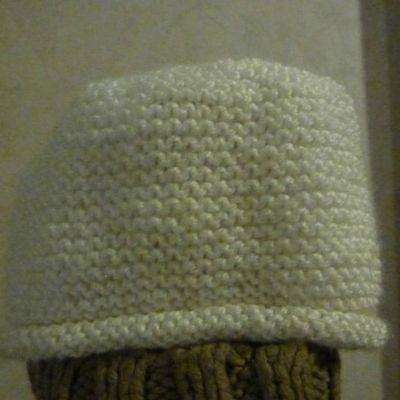 Bonnet taille 6 mois 