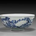 17th Century blue and white porcelain bowl  十七世紀 青花通景人物故事碗