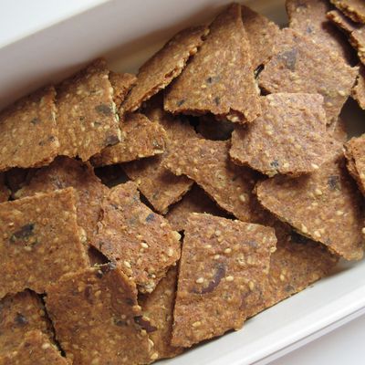 Crackers salés au comté et aux graines