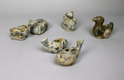 Collection de céramiques vietnamiennes et "Bleu de Huê" chez Metayer Maison de Ventes aux Enchères