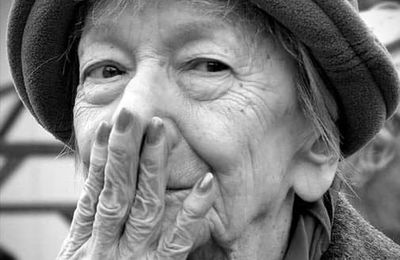 Wisława Szymborska (1923 – 2012) : Fin et début / Koniec I początec