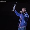 M. Pokora a gagné le trophé du meilleur artiste pop de l'année au Eska Music Awards