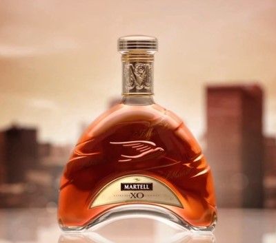 Le cognac Martell. Direction: l’export. En 1715.