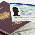 Voyage à l’étranger : tous les pays n’acceptent pas une carte d’identité de plus de 10 ans.