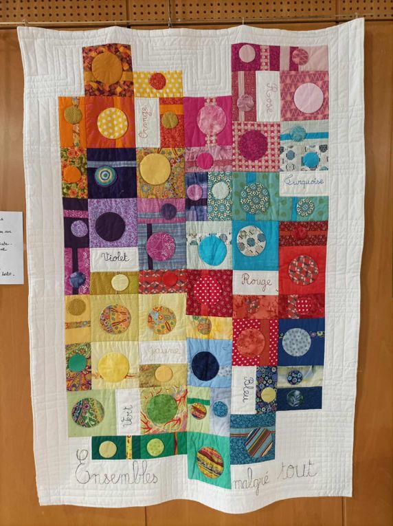 Je vais tester cet art textile qui me tente depuis un moment.