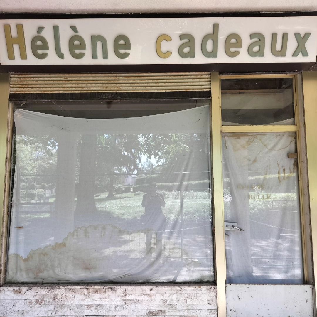 Saint-Honoré-les-Bains, hôtel Le Bristol, commerce Hélène cadeaux, insta (58)