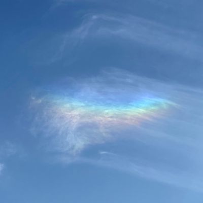 Nuage iridescent ou nuage irisé