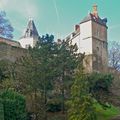 Montargis et son château surplombant le Loing