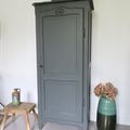 ARMOIRE BONNETIÈRE VINTAGE