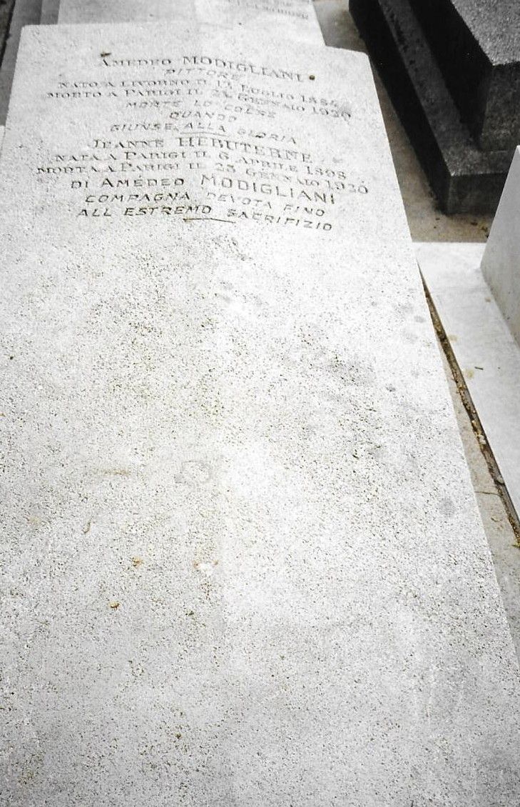 Paris cimetière du Père Lachaise, tombe de Modigliani (75)