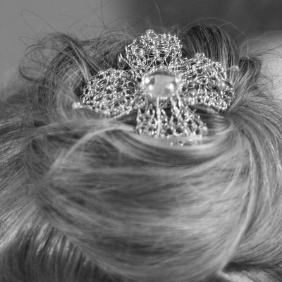 Fleur de chignon graphique