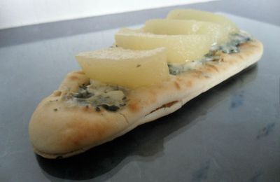 Naans roquefort poire